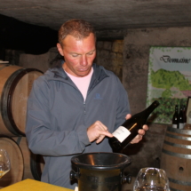 Dégustation gratuite de vins de Bourgogne Comblanchien Beaune Nuits Saint Georges